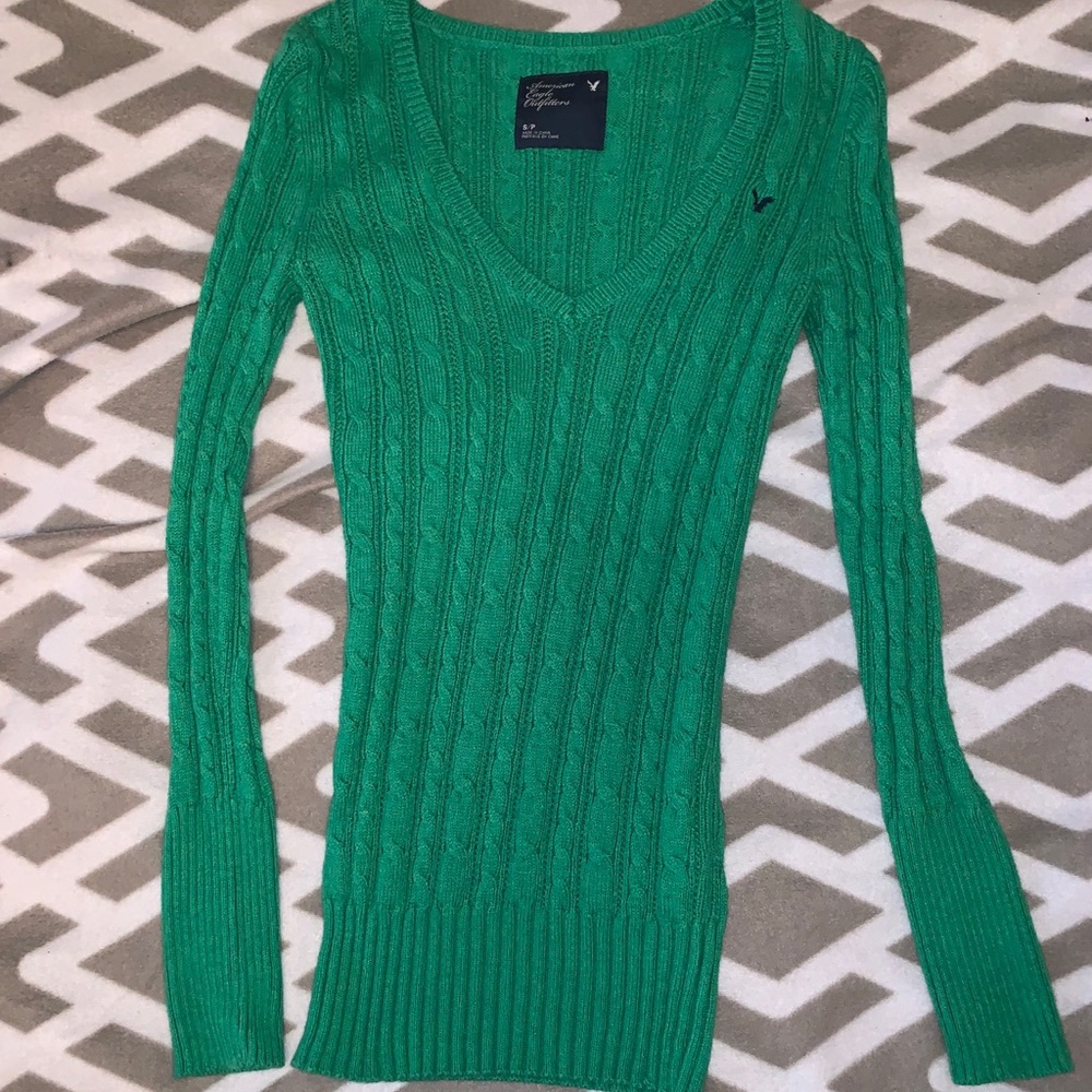 American Eagle green knit sweater